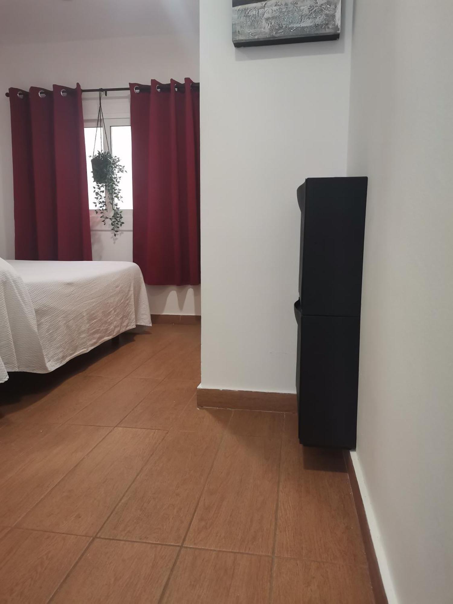 Apartamento Centrico En Калелья Екстер'єр фото